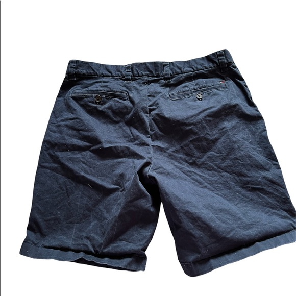 🌸Tommy Hilfiger men’s shorts🌸 3/$25 - Picture 2 of 7